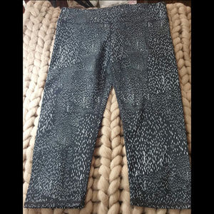 Fabletics Constellation Print Crop Leggings